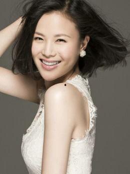 主持人黄薇个人资料,才华横溢的主持人,魅力四射的舞台之星